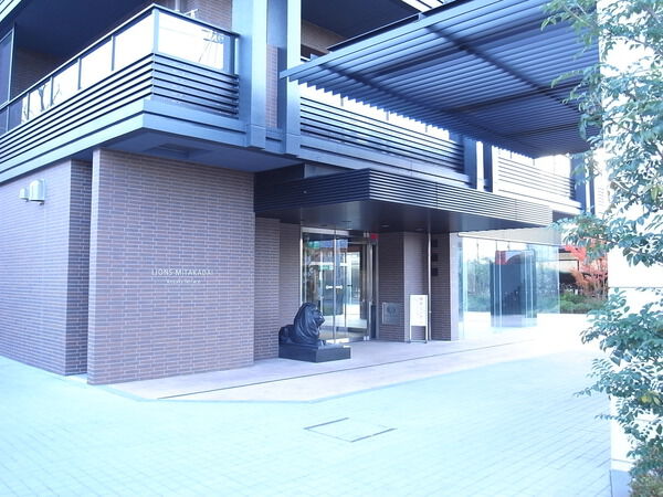 ライオンズ三鷹台欅テラス 3枚目 ライオンズ三鷹台欅テラス