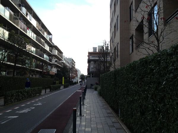 【武蔵野レジデンシア】前面道路 【武蔵野レジデンシア】前面道路