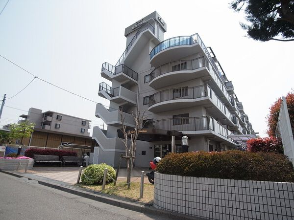 【クリオ鶴間弐番館】外観写真 【クリオ鶴間弐番館】外観写真