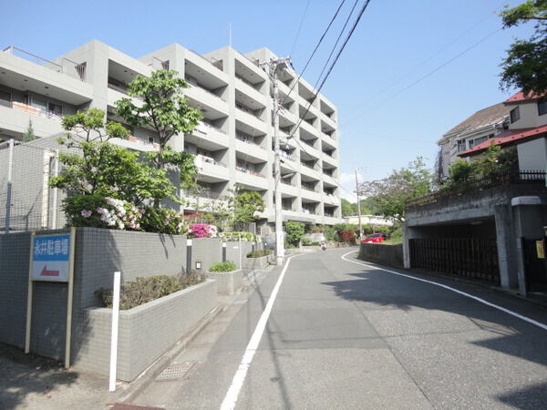 【ミサワホームズ永山】前面道路