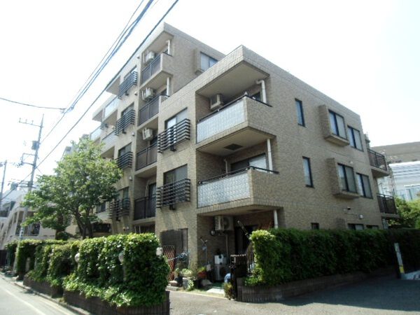 【プリンスハイツ聖蹟桜ヶ丘】建物外観