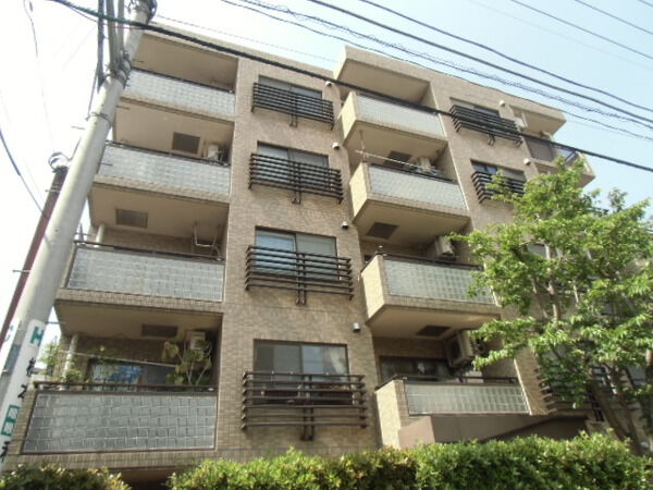 【プリンスハイツ聖蹟桜ヶ丘】建物外観