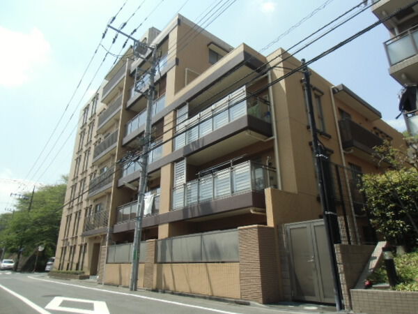 【ライオンズ多摩永山フォレストマークス】建物外観 【ライオンズ多摩永山フォレストマークス】建物外観