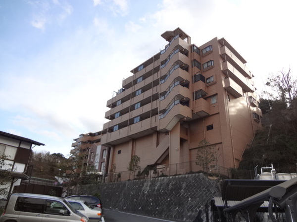 【ライオンズマンション鎌倉大船】現地外観　その２