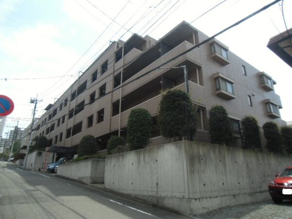 【フォレッジ多摩永山】建物外観 【フォレッジ多摩永山】建物外観
