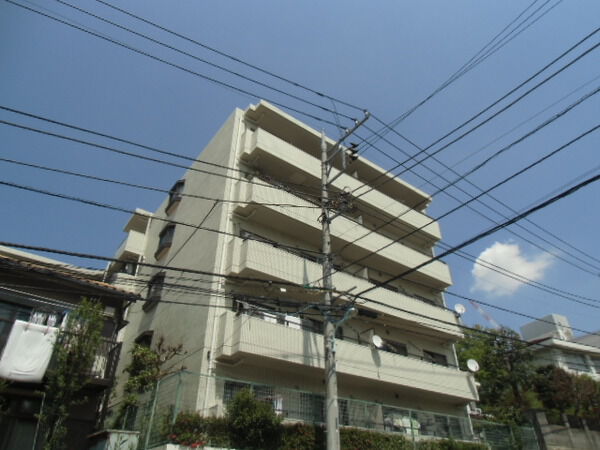【プロスペアー第1永山公園】建物外観 【プロスペアー第1永山公園】建物外観