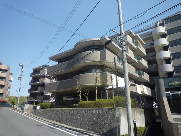 【レクセルマンション多摩永山】外観 【レクセルマンション多摩永山】外観