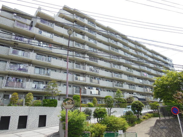 【オーベル鎌倉植木】現地外観 【オーベル鎌倉植木】現地外観