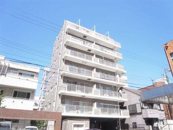 【ユーカリハイツ横須賀中央】外観 【ユーカリハイツ横須賀中央】外観