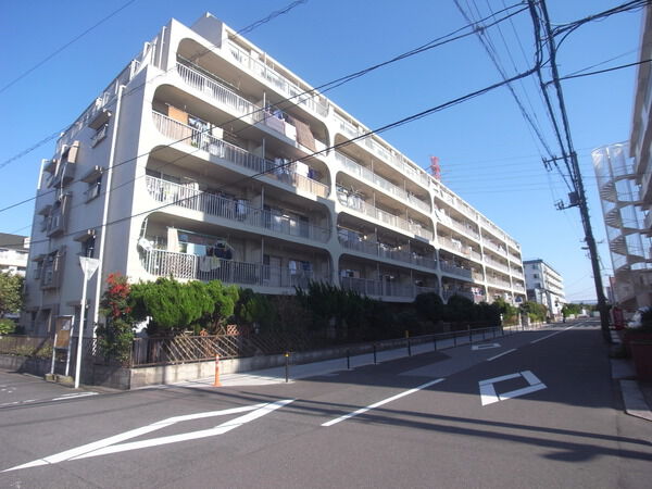 【メゾンドール行徳】外観写真