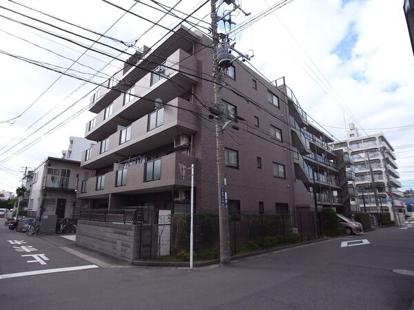 【ライオンズマンション行徳新浜】外観写真