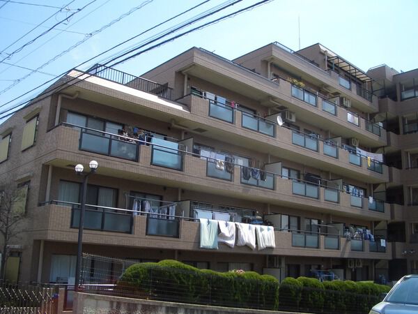 ルミナス富士森公園