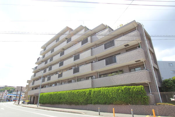 【上大岡北パーク・ホームズ参番館】外観 【上大岡北パーク・ホームズ参番館】外観