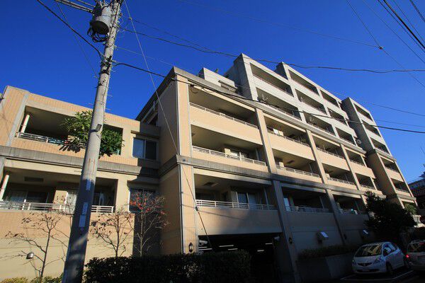 【コンフォートパレス上大岡】外観 【コンフォートパレス上大岡】外観