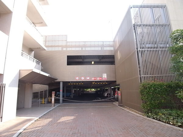 【プラウドシティ稲毛海岸レジデンスⅡ】駐車場 【プラウドシティ稲毛海岸レジデンスⅡ】駐車場