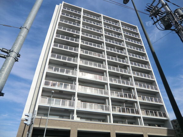 デュオヒルズ円山ファースト 2枚目 デュオヒルズ円山ファースト