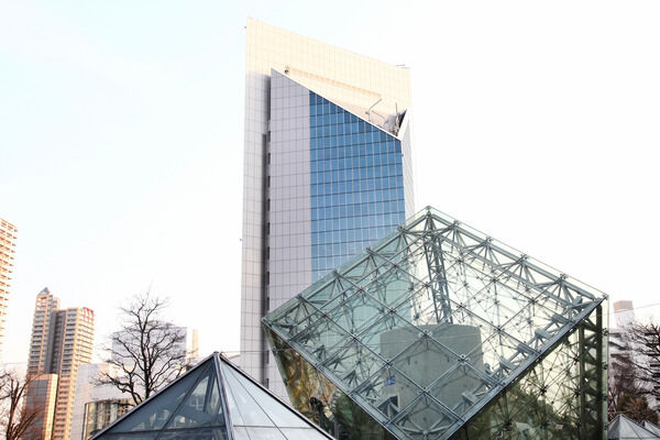 川口総合文化センター「リリア」まで、約790ｍ（徒歩10分）。