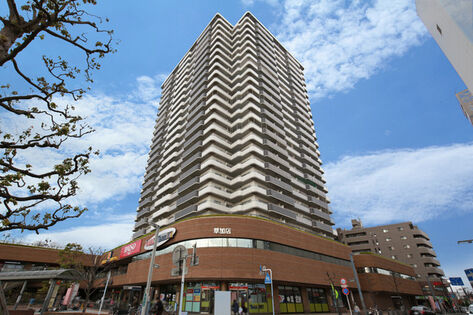 地上25階、総戸数367戸。シンボリックなフォルムのランドマーク。