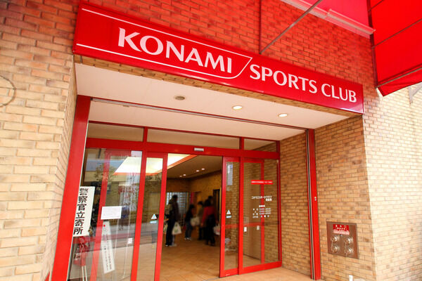 「コナミスポーツクラブ西船橋」は約9m(徒歩1分)。 「コナミスポーツクラブ西船橋」は約9m(徒歩1分)。