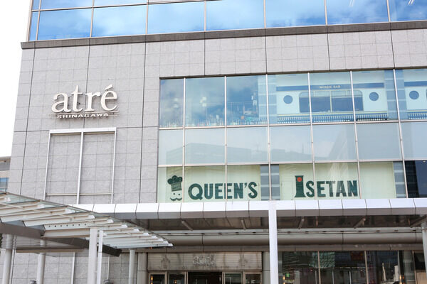 「クイーンズ伊勢丹品川店」まで約750m（徒歩10分）。		