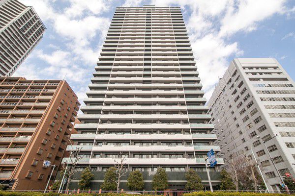 【フェイバリッチタワー品川】大切なゲストを迎えるビューバス付のゲストルームを設置。		 【フェイバリッチタワー品川】大切なゲストを迎えるビューバス付のゲストルームを設置。