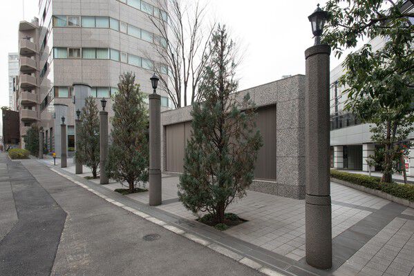 全戸分に加え来客分を確保した48台分の地下駐車場を設置。