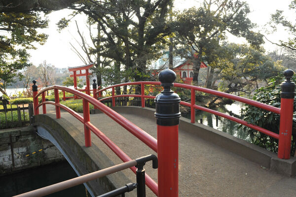 「洗足池公園」までは、約1,270m(徒歩16分)。		