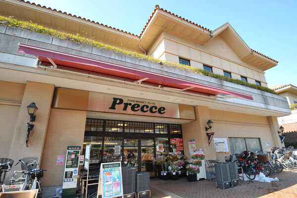 「東急スクエアガーデンサイト」まで約800m（徒歩10分）。