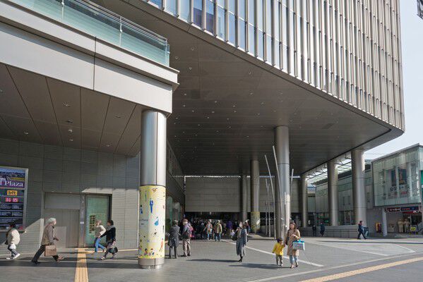 東急田園都市線「二子玉川」駅より約160m（徒歩2分）。		