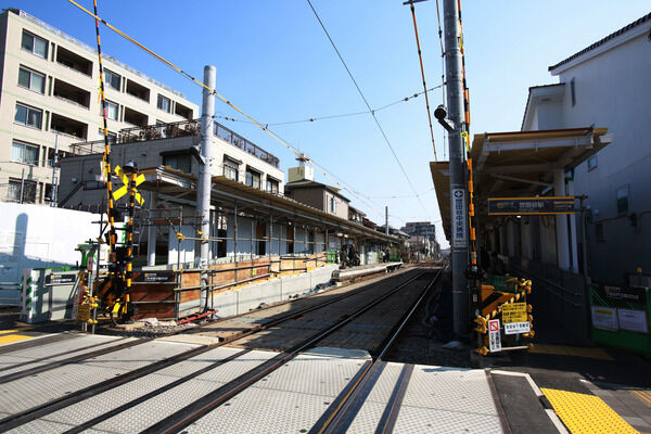 東急世田谷線「世田谷」駅は、徒歩10分。