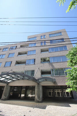 松濤アパートメント