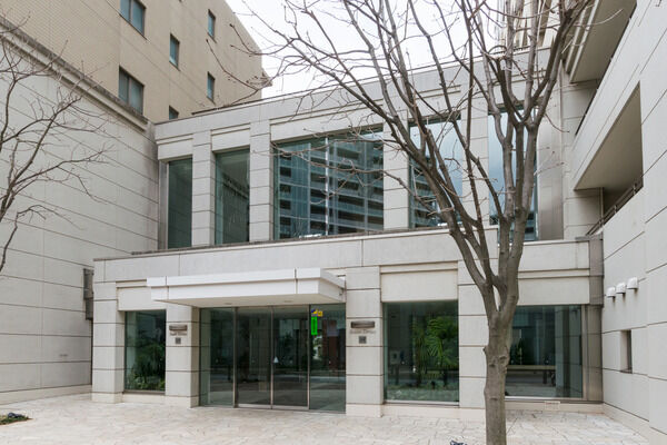 明るく広々とした空間が、住まう人とゲストを迎えます。