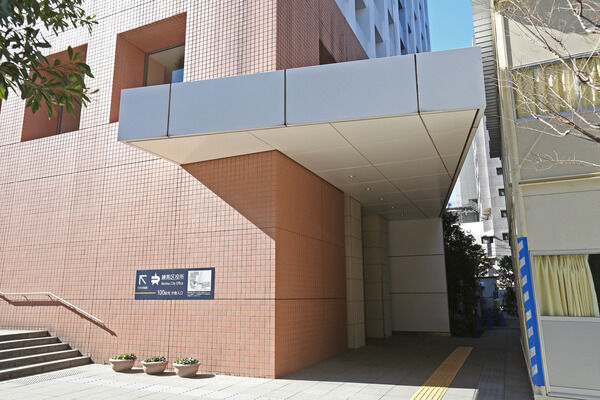 ラウンジ、和風ゲストルームの他、多目的ルームも兼ねたキッズルームを設置。