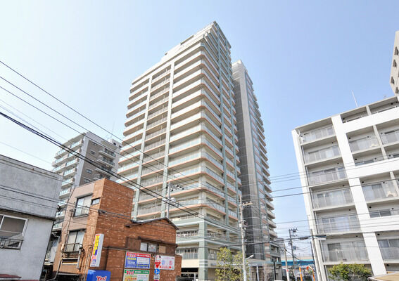 【パークタワー東京イースト】19階にはビューラウンジを設置。居住者のためのコミュニティ・スペースです。