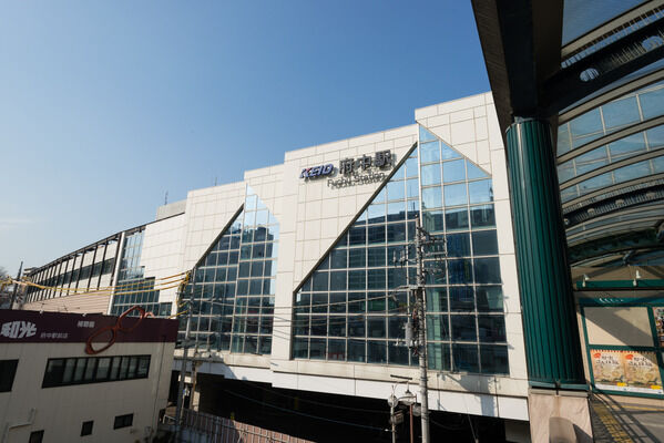 京王電鉄京王線「府中」駅は、徒歩5分。
