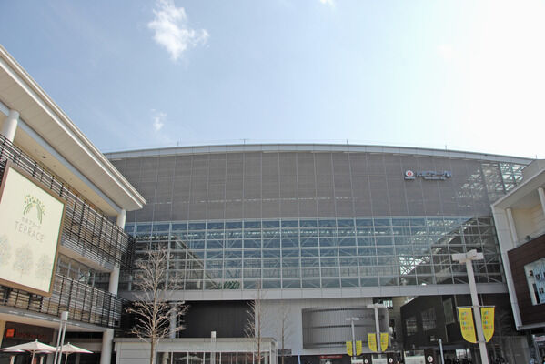 東急田園都市線「たまプラーザ」駅は、徒歩12分。