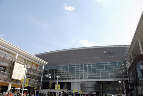 東急田園都市線「たまプラーザ」駅は、徒歩8分。