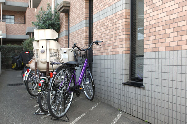 33台収容の駐輪場を設置。