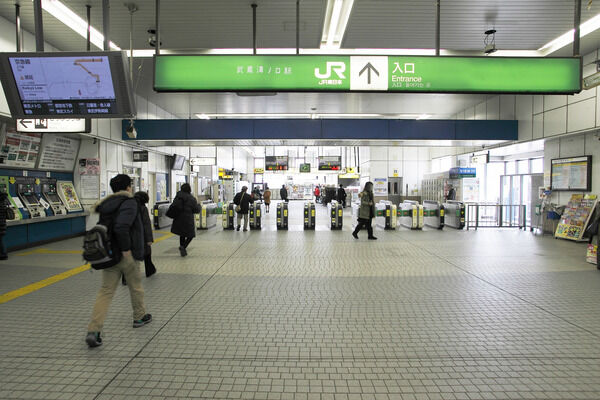 東急田園都市線「溝の口」駅は、徒歩4分。