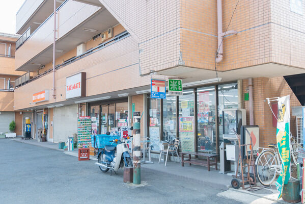 「コミュニティ・ストア登戸こいずみ店」は、約61m（徒歩1分）。