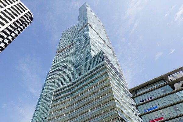 「近鉄百貨店阿倍野店」まで約360m（徒歩5分）。		