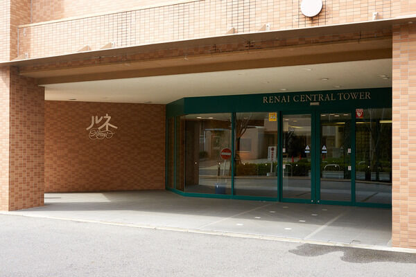 エントランスをはじめ、パブリックスペースは快適性と開放感を重視。		