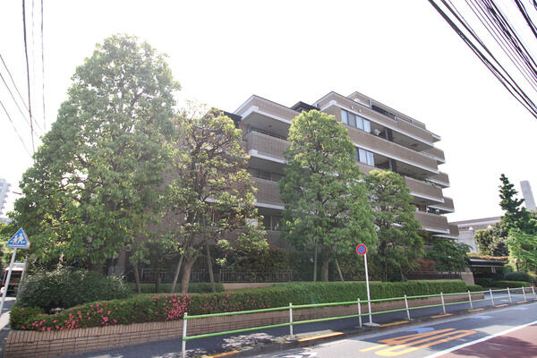 クリスタルコート鳥居坂
