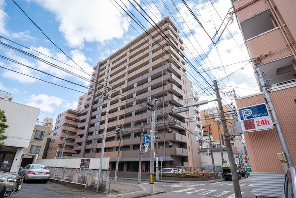 ディナスカーラ定禅寺通