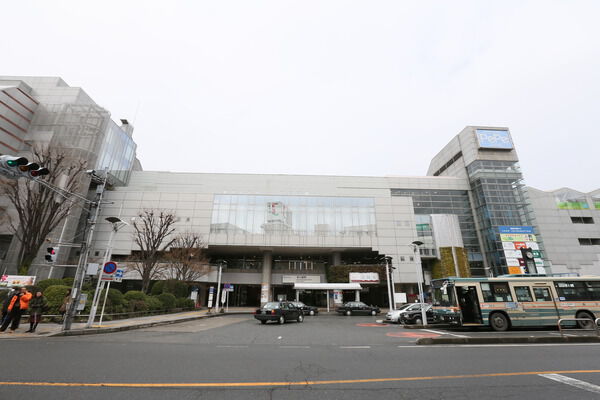 西武鉄道新宿線「本川越」駅は、徒歩4分。