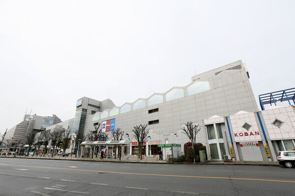 「西武本川越ペペ」は、約350m（徒歩5分）。		