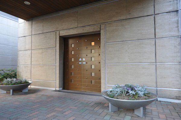 ICチップ式の非接触キー近づけるだけで、オートロックが解除できます。		