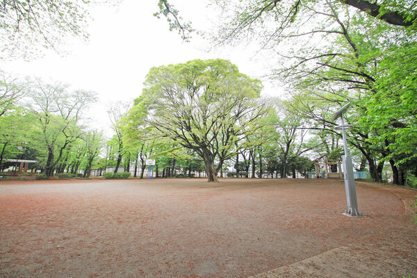 北野公園　現地より約150m
