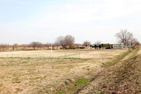 「下東公園」までは約440m（徒歩6分）。