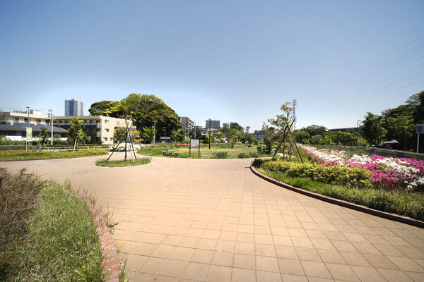 黒砂地下道上広場　現地より約210m